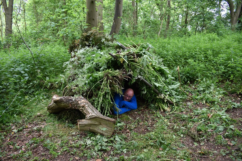 Natural debris shelter